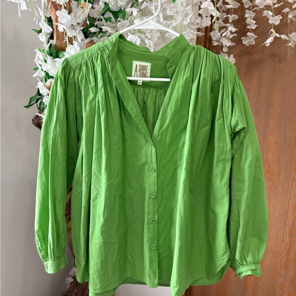 A shirt Thing  Vibrant Green Women's Blouse 🍀